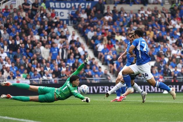 Fer Lopez of Wolverhampton Wanderers scores a goal and celebrates 0-1. Birmingham City v Wolverhampton Wanderers, EFL Sky Bet Championship, Football, St. Andrew s at Knighthead Park, Birmingham, UK - 06 Sep 2026Birmingham St. Andrew s at Knighthead Park United Kingdom EDITORIAL USE ONLY No use with unauthorised audio, video, data, fixture lists, club league logos or live services. Online in-match use limited to 120 images, no video emulation. No use in betting, games or single club league player publications. Copyright: xRyanxBrowne Shutterstockx 17135036au
