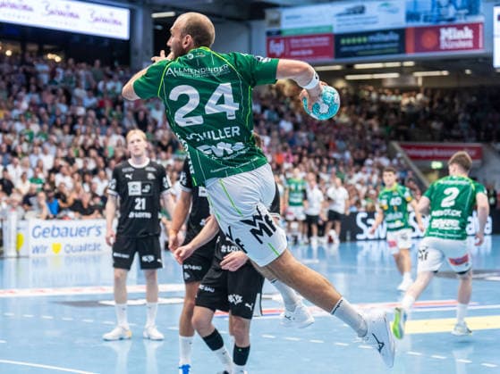 Marcel Schiller (Frisch Auf Goeppingen, 24) von aussen, Frisch Auf Goeppingen vs. THW Kiel, Handball, 1. Bundesliga, Herren, Spielzeit 2026 2027, 06.09.2026, Frisch Auf Goeppingen vs. THW Kiel, Handball, 1. Bundesliga, Herren, Spielzeit 2026 2027, 06.09.2026 Goeppingen Copyright: xEibner-Pressefoto MichaelxSchmidx EP_MST