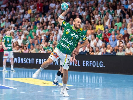 Marcel Schiller (Frisch Auf Goeppingen, 24) beim Siebenmeter, Frisch Auf Goeppingen vs. THW Kiel, Handball, 1. Bundesliga, Herren, Spielzeit 2026 2027, 06.09.2026, Frisch Auf Goeppingen vs. THW Kiel, Handball, 1. Bundesliga, Herren, Spielzeit 2026 2027, 06.09.2026 Goeppingen Copyright: xEibner-Pressefoto MichaelxSchmidx EP_MST