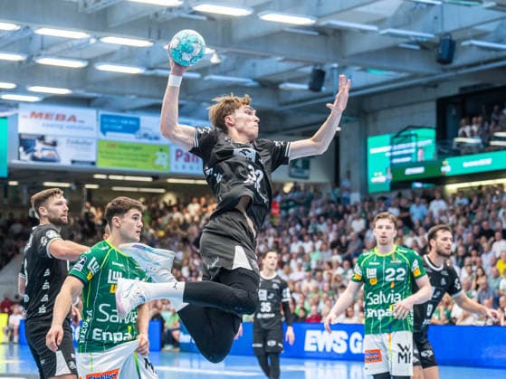 Ben Szilagyi (THW Kiel, 32) von aussen, Frisch Auf Goeppingen vs. THW Kiel, Handball, 1. Bundesliga, Herren, Spielzeit 2026 2027, 06.09.2026, Frisch Auf Goeppingen vs. THW Kiel, Handball, 1. Bundesliga, Herren, Spielzeit 2026 2027, 06.09.2026 Goeppingen Copyright: xEibner-Pressefoto MichaelxSchmidx EP_MST