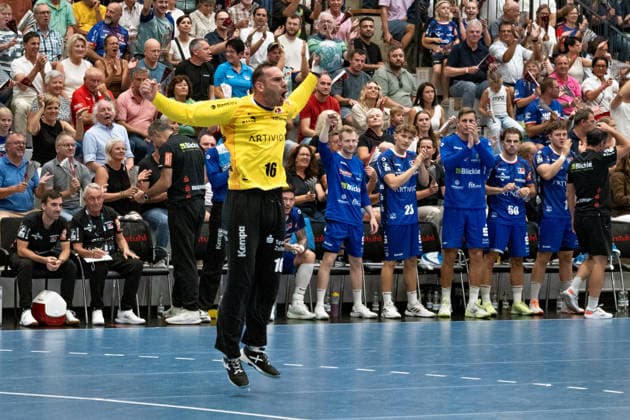 Vladimir Cupara, (HBW Balingen Weilstetten, 16, Torwart) nach Riesenparade, Emotion pur, HBW Balingen Weilstetten vs. SC Magdeburg, GER, Opel 1. Handball Bundesliga, Meisterschaft, Spieltag 3, Saison 2026 2027, 06.09.2026, Eibner-Pressefoto Andreas Ulmer HBW Balingen Weilstetten vs. SC Magdeburg, GER, Opel 1. Handball Bundesliga, Meisterschaft, Spieltag 3, Saison 2026 2027, 06.09.2026, Balingen Copyright: xEibner-Pressefoto AndreasxUlmerx EP_AUR