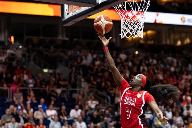Kahleah Copper (USA, 07) beim Korbleger, GER, Italien vs. USA, Basketball, FIBA Women s World Cup 2026, Gruppenphase, Spieltag 2, 06.09.2026 GER, Italien vs. USA, Basketball, FIBA Women s World Cup 2026, Gruppenphase, Spieltag 2, 06.09.2026 Berlin Copyright: xEibner-Pressefoto MaxxVincenx EP_MVN