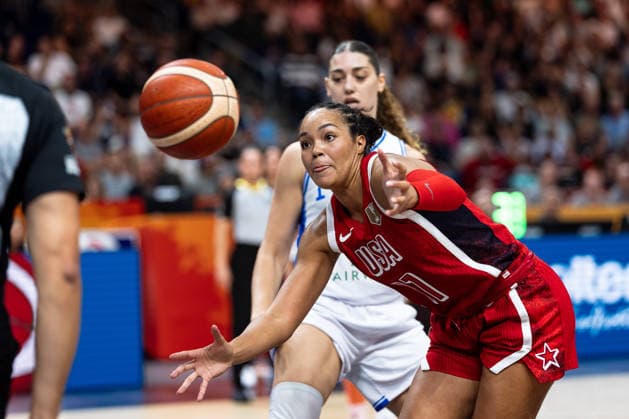 Napheesa Collier (USA, 11), GER, Italien vs. USA, Basketball, FIBA Women s World Cup 2026, Gruppenphase, Spieltag 2, 06.09.2026 GER, Italien vs. USA, Basketball, FIBA Women s World Cup 2026, Gruppenphase, Spieltag 2, 06.09.2026 Berlin Copyright: xEibner-Pressefoto MaxxVincenx EP_MVN