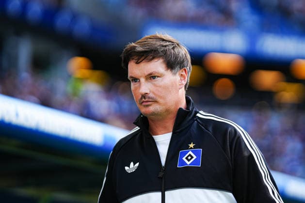 Merlin Polzin (Hamburger SV, Trainer) GER, Hamburger SV vs. 1. FSV Mainz 05, Fußball, 1. Bundesliga, Spieltag 02, Saison 2026 2027, 06.09.2026 DFL REGULATIONS PROHIBIT ANY USE OF PHOTOGRAPHS AS IMAGE SEQUENCES AND OR QUASI-VIDEO GER, Hamburger SV vs. 1. FSV Mainz 05, Fußball, 1. Bundesliga, Spieltag 02, Saison 2026 2027, 06.09.2026 Hamburg Copyright: xEibner-Pressefoto MarcelxvonxFehrnx EP_MFN