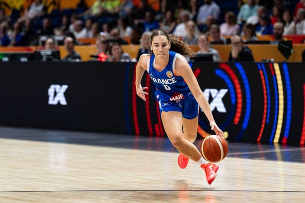 Carla Leite (Frankreich, 00) im Dribbling, GER, Nigeria vs. Frankreich, Basketball, FIBA Women s World Cup 2026, Gruppenphase, Spieltag 3, 07.09.2026 GER, Nigeria vs. Frankreich, Basketball, FIBA Women s World Cup 2026, Gruppenphase, Spieltag 3, 07.09.2026 Berlin Copyright: xEibner-Pressefoto MaxxVincenx EP_MVN