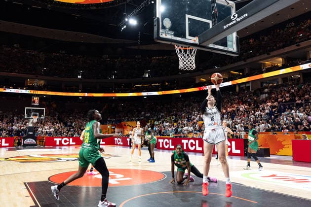 Luisa Geiselsoder (Deutschland, 15) beim Korbleger, GER, Deutschland vs. Mali, Basketball, FIBA Women s World Cup 2026, Gruppenphase, Spieltag 3, 07.09.2026 GER, Deutschland vs. Mali, Basketball, FIBA Women s World Cup 2026, Gruppenphase, Spieltag 3, 07.09.2026 Berlin Copyright: xEibner-Pressefoto MaxxVincenx EP_MVN
