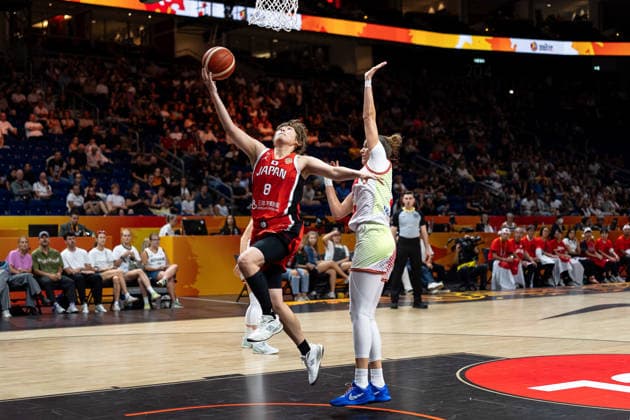 Maki Takada (Japan, 08) beim Korbleger, Virag Takacs-Kiss (Ungarn, 02), GER, Ungarn vs. Japan, Basketball, FIBA Women s World Cup 2026, Qualifikation fuers Viertelfinale, 08.09.2026 GER, Ungarn vs. Japan, Basketball, FIBA Women s World Cup 2026, Qualifikation fuers Viertelfinale, 08.09.2026 Berlin Copyright: xEibner-Pressefoto MaxxVincenx EP_MVN