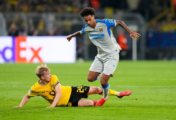 Daniel Svensson (Borussia Dortmund, 24) im Zweikampf mit Tajon Buchanan (Villarreal CF, 17) Borussia Dortmund vs. Villareal CF, Fussball, UEFA Champions League, 1. Spieltag, Spielzeit 2026 2027, 08.09.2026 Borussia Dortmund vs. Villareal CF, Fussball, UEFA Champions League, 1. Spieltag, Spielzeit 2026 2027, 08.09.2026 Dortmund Copyright: xEibner-Pressefoto ScottxColemanx EP_SCN