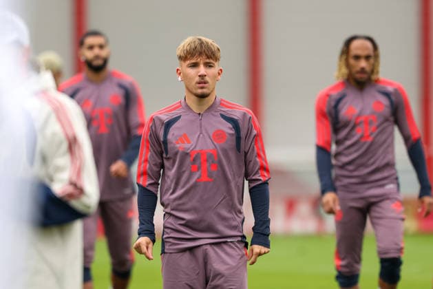 Lennart Karl (FC Bayern Muenchen, 42) beim Training, GER, Abschlusstraining, FC Bayern Muenchen, Fussball, UEFA Champions League, 1. Spieltag, LigaPhase, Saison 2026 2027, 09.09.2026, GER, Abschlusstraining, FC Bayern Muenchen, Fussball, UEFA Champions League, 1. Spieltag, LigaPhase, Saison 2026 2027, 09.09.2026 Muenchen Copyright: xEibner-Pressefoto JennixMaulx EP_JML