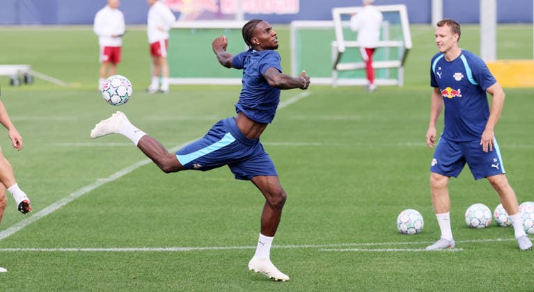 RB Leipzig - Training Champions League MD-1 Leipzig, 09.09.2026, Red Bull Akademie, Fussball, Champions League, Matchday-1, RB Leipzig , Abschlußtraining vor dem Auswärtsspiel in Como , Im Bild: Ezechiel Banzuzi. , Nur zur redaktionellen Nutzung. Only editorial use. ,