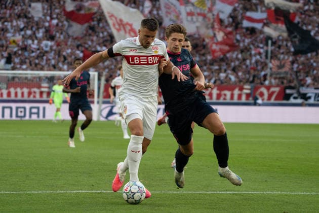 Zweikampf Ermedin Demirovic (VfB Stuttgart, 09), Henrik Heggheim (Viking FK Stavanger, 05), GER, VfB Stuttgart vs. Viking FK Stavanger, Fussball, UEFA Champions League, Spieltag 1, Spielzeit 2026 2027, 09.09.2026, GER, VfB Stuttgart vs. Viking FK Stavanger, Fussball, UEFA Champions League, Spieltag 1, Spielzeit 2026 2027, 09.09.2026, Stuttgart Copyright: xEibner-Pressefoto EdwardxCheungx EP_ECG