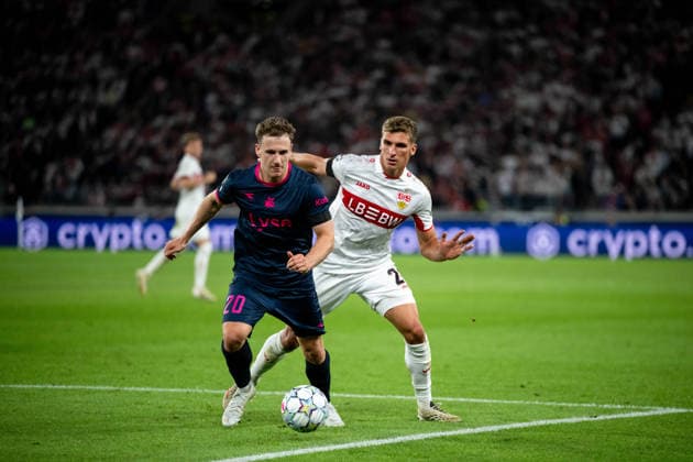 09.09.2026, GER, Fussball, Herren, UEFA Champions League, Ligaphase, 1. Spieltag, Saison 2026 2027, VfB Stuttgart vs. Viking Stavanger Grischa Prömel ( VfB Stuttgart, 21 ) im Zweikampf mit Peter Christiansen ( Viking FK, 20 ), Stuttgart MHP Arena Baden-Württemberg Deutschland Copyright: xNordphoto Memmlerx