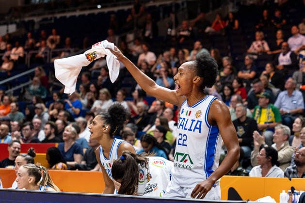 Olbis Andre (Italien, 22) jubelt Jubel, GER, Italien vs. Australien, Basketball, FIBA Women s World Cup 2026, Qualifikation fuers Viertelfinale, 09.09.2026 GER, Italien vs. Australien, Basketball, FIBA Women s World Cup 2026, Qualifikation fuers Viertelfinale, 09.09.2026 Berlin Copyright: xEibner-Pressefoto MaxxVincenx EP_MVN