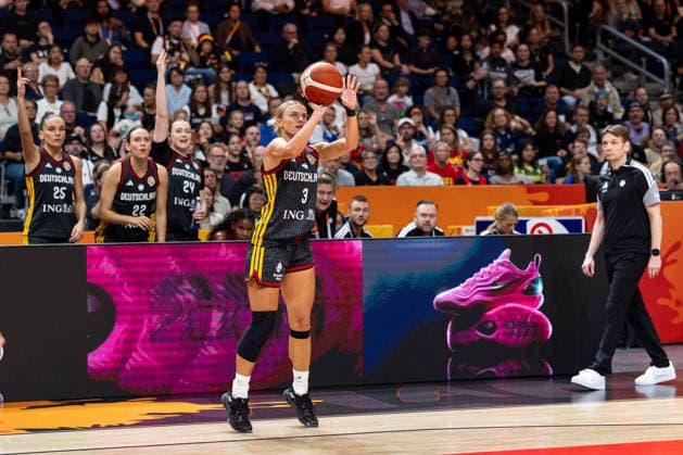 Alexandra Wilke (Deutschland, 03) beim Wurf, GER, Belgien vs. Deutschland, Basketball, FIBA Women s World Cup 2026, Viertelfinale, 10.09.2026 GER, Belgien vs. Deutschland, Basketball, FIBA Women s World Cup 2026, Viertelfinale, 10.09.2026 Berlin Copyright: xEibner-Pressefoto MaxxVincenx EP_MVN