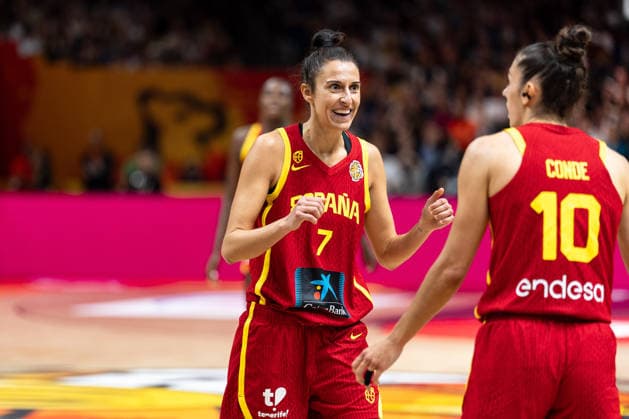 Alba Torrens (Spanien, 07) und Maria Conde (Spanien, 10) jubelt Jubel, GER, Australien vs. Spanien, Basketball, FIBA Women s World Cup 2026, Viertelfinale, 10.09.2026 GER, Australien vs. Spanien, Basketball, FIBA Women s World Cup 2026, Viertelfinale, 10.09.2026 Berlin Copyright: xEibner-Pressefoto MaxxVincenx EP_MVN