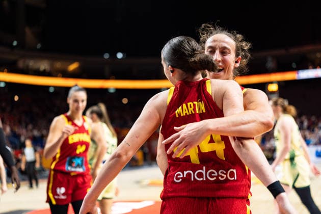 Alicia Florez (Spanien, 18) jubelt Jubel mit Iyana Martin (Spanien, 44), GER, Australien vs. Spanien, Basketball, FIBA Women s World Cup 2026, Viertelfinale, 10.09.2026 GER, Australien vs. Spanien, Basketball, FIBA Women s World Cup 2026, Viertelfinale, 10.09.2026 Berlin Copyright: xEibner-Pressefoto MaxxVincenx EP_MVN