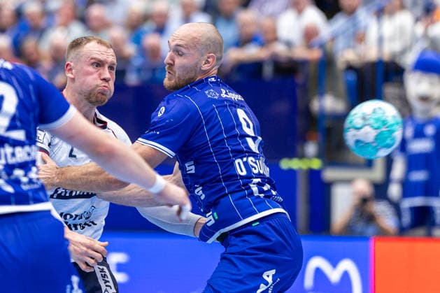 (L-R) Simon Pytlick (SG Flensburg-Handewitt, 02) im Zweikampf mit Christian O Sullivan (TBV Lemgo Lippe, 09) GER, TBV Lemgo Lippe vs. SG Flensburg-Handewitt, Handball, 1. Bundesliga, 4. Spieltag, Spielzeit 2026 2027, 10.09.2026 GER, TBV Lemgo Lippe vs. SG Flensburg-Handewitt, Handball, 1. Bundesliga, 4. Spieltag, Spielzeit 2026 2027, 10.09.2026 Lemgo Copyright: xEibner-Pressefoto JanxRollingerx EP_JSK