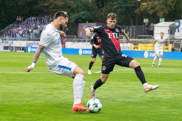 Zweikampf zwischen Kenan Fatkic (F.C. Hansa Rostock, 04) und Lucas Wolf (Viktoria Koeln, 21). FC Viktoria Koeln vs. FC Hansa Rostock , Fussball, 3. Liga, 05. Spieltag, Saison 2026 2027, 11.09.2026 DFL DFB Regulations prohibit any use of Photographs as image sequences and or Quasivideo FC Viktoria Koeln vs. FC Hansa Rostock, Fussball, 3. Liga, 05. Spieltag, Saison 2026 2027, 11.09.2026 Koeln Copyright: xEibner-Pressefoto ThomasxHaeslerx EP_THR