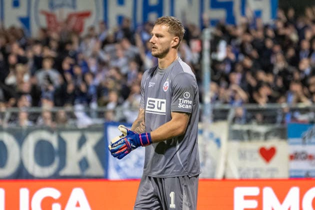 Ein gebrauchter Abend fuer Luca Unbehaun (F.C. Hansa Rostock, 01). FC Viktoria Koeln vs. FC Hansa Rostock , Fussball, 3. Liga, 05. Spieltag, Saison 2026 2027, 11.09.2026 DFL DFB Regulations prohibit any use of Photographs as image sequences and or Quasivideo FC Viktoria Koeln vs. FC Hansa Rostock, Fussball, 3. Liga, 05. Spieltag, Saison 2026 2027, 11.09.2026 Koeln Copyright: xEibner-Pressefoto ThomasxHaeslerx EP_THR