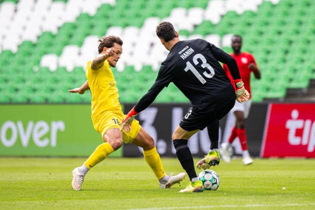 (L-R) Niklas Pollex (SG Sonnenhof Grossaspach, 18) im Zweikampf mit Omer Hanin (TSV Havelse, 13) GER, TSV Havelse vs. SG Sonnenhof Grossaspach, Fussball, 3. Liga, 5. Spieltag, Spielzeit 2026 2027, 12.09.2026 DFL Regulations prohibit any use of photographers as image sequences and or quasi-video. GER, TSV Havelse vs. SG Sonnenhof Grossaspach, Fussball, 3. Liga, 5. Spieltag, Spielzeit 2026 2027, 12.09.2026 Hannover Copyright: xEibner-Pressefoto JanxRollingerx EP_JSK