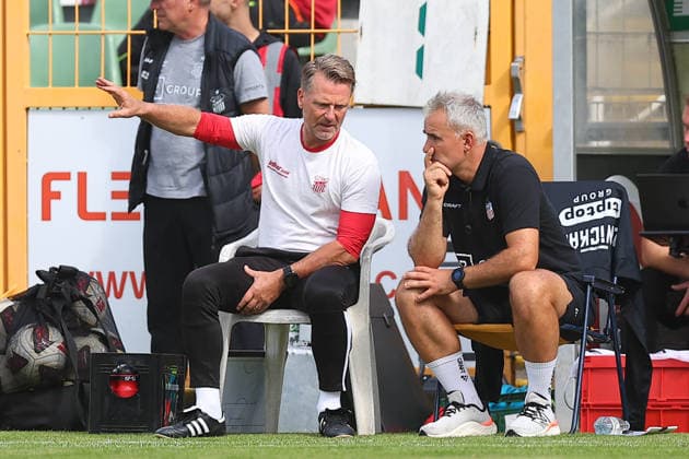 Chemie Leipzig - Zwickau Regionalliga Nordost Leipzig, 12.09.2026, Alfred-Kunze-Sportpark, Fußball, Männer, Saison 2026 2027, Regionalliga Nordost, 8. Spieltag, BSG Chemie Leipzig - FSV Zwickau , Im Bild v.l.: Trainer Rico Schmitt (FSV Zwickau) und Co-Trainer Daniel Rupf, FSV Zwickau ,