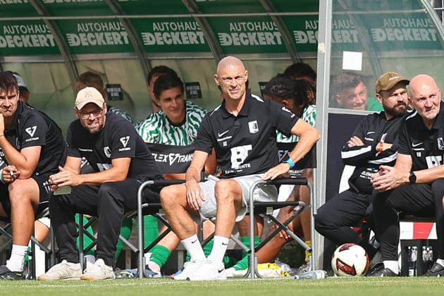 Chemie Leipzig - Zwickau Regionalliga Nordost Leipzig, 12.09.2026, Alfred-Kunze-Sportpark, Fußball, Männer, Saison 2026 2027, Regionalliga Nordost, 8. Spieltag, BSG Chemie Leipzig - FSV Zwickau , Im Bild: Trainer Alexander Schmidt (Chemie Leipzig) ,