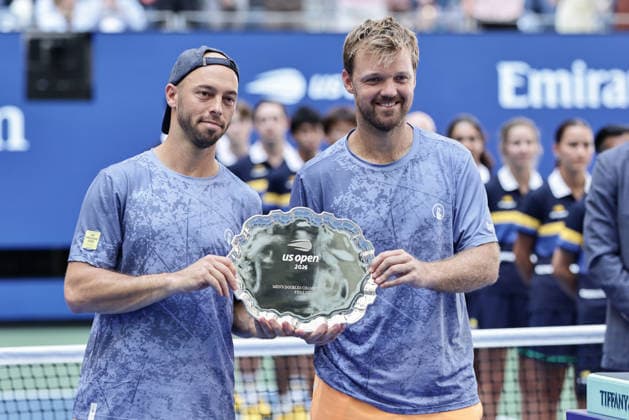 L-R.Finalisten Kevin Krawietz, Tim Puetz, Herren Doppel, Men s Doubles, Siegerehrung, Praesentation, US Open Championships, Billie Jean King National Tennis Center, Flushing Meadows, New York, USA . Copyright: xJuergenxHasenkopfx