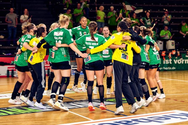 Fuechse Berlin, jubeln ueber Sieg, GER, 2. Handball - Bundesliga Frauen, Fuechse Berlin vs. Rostocker HC (Rostock Dolphins), Saison 2026 27, 3. Spieltag, 12.09.2026, GER, 2. Handball - Bundesliga Frauen, Fuechse Berlin vs. Rostocker HC (Rostock Dolphins), Saison 2026 27, 3. Spieltag, 12.09.2026, Berlin