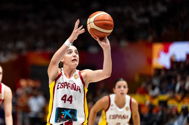 Iyana Martin (Spanien, 44) beim Freiwurf, GER, Spanien vs. USA, Basketball, FIBA Women s World Cup 2026, Halbfinale, 12.09.2026 GER, Spanien vs. USA, Basketball, FIBA Women s World Cup 2026, Halbfinale, 12.09.2026 Berlin Copyright: xEibner-Pressefoto MaxxVincenx EP_MVN