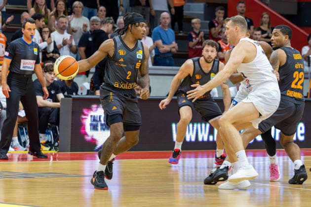 Stefan Smith (NINERS Chemnitz, 02), Benjamin Burnham (NINERS Chemnitz, 25), Till Gloger (GIESSEN 46ers, 18), Viktor Kovacevic (GIESSEN 46ers, 25), , Giessen 46ers vs. Niners Chemnitz, Basketball, Netto BBL Pokal, DBB Pokal, 1. Spieltag, Spielzeit 2026 2027, 12.09.2026 Giessen 46ers vs. Niners Chemnitz, Basketball, Netto BBL Pokal, DBB Pokal, 1. Spieltag, Spielzeit 2026 2027, 12.09.2026 Ostpreussenviertel Copyright: xEibner-Pressefoto JoergxHeinrichx EP_JHR