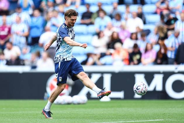 Jack Rudoni of Coventry City during the pre-match warm up Coventry City v Brighton and Hove Albion, Premier League, Football, Football, Coventry Building Society Arena, Coventry, UK - 13 Sep 2026Coventry Coventry Building Society Arena United Kingdom EDITORIAL USE ONLY No use with unauthorised audio, video, data, fixture lists, club league logos or live services. Online in-match use limited to 120 images, no video emulation. No use in betting, games or single club league player publications. Copyright: xMichaelxZemanek Shutterstockx 17144597ac