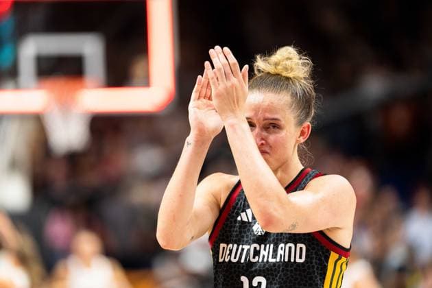 Leonie Fiebich (Deutschland, 13) enttaeuscht Enttaeuschung nach Niederlage, GER, Spanien vs. Deutschland, Basketball, FIBA Women s World Cup 2026, Spiel um Platz 3, 13.09.2026 GER, Spanien vs. Deutschland, Basketball, FIBA Women s World Cup 2026, Spiel um Platz 3, 13.09.2026 Berlin Copyright: xEibner-Pressefoto MaxxVincenx EP_MVN