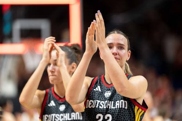 Emily Bessoir (Deutschland, 22) enttaeuscht Enttaeuschung nach Niederlage, GER, Spanien vs. Deutschland, Basketball, FIBA Women s World Cup 2026, Spiel um Platz 3, 13.09.2026 GER, Spanien vs. Deutschland, Basketball, FIBA Women s World Cup 2026, Spiel um Platz 3, 13.09.2026 Berlin Copyright: xEibner-Pressefoto MaxxVincenx EP_MVN