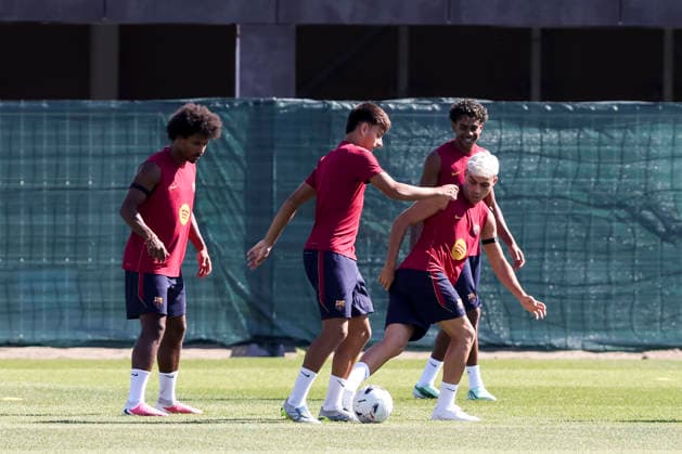 September 15, 2026, Sant Joan Despi, Barcelona, Spain: Pedri, Brian Farinas, Lamine Yamal and Karim Adeyemi during the training day of FC Barcelona, Barca ahead the Spanish League, Laliga EA Sports, football match against Real Racing Club at Ciudad Esportiva Joan Gamper on September 15, 2026 in Sant Joan Despi, Barcelona, Spain. Sant Joan Despi Spain - ZUMAa181 20260915_zaa_a181_004 Copyright: xJavierxBorregox