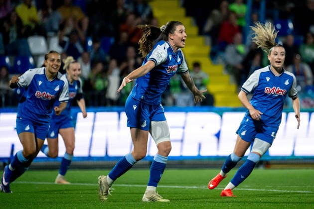 18.09.2026, GER, Fussball, Frauen, Google Pixel 1. Bundesliga, Saison 2026 2027, 4. Spieltag, TSG 1899 Hoffenheim vs VfL Wolfsburg Chiara Hahn ( Hoffenheim, 23 ) jubelt über das Tor zum 2:1, dahinter Janna Grimm ( Hoffenheim, 26 ), Linda Natter ( Hoffenheim, 11 ), Vanessa Diehm ( Hoffenheim, 06 ) DFB DFL regulations prohibit any use of photographs as image sequences and or quasi-video Hoffenheim Dietmar-Hopp-Stadion Baden-Württemberg Deutschland Copyright: xNordphoto Memmlerx