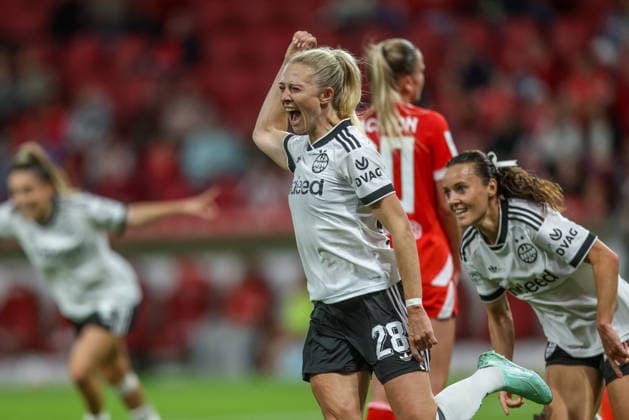 GER, Mainz, FSV Mainz 05 vs Eintracht Frankfurt, Google Pixel Frauen Bundesliga, Fussball, DFB, Spielzeit 2026 2027, MEWA Arena, 5. Spieltag im Bild: Rebecka Blomqvist (Eintracht Frankfurt Frauen 28), Tor, Jubel und Freude, Emotionen, 3:2 DFB DFL REGULATIONS PROHIBIT ANY USE OF PHOTOGRAPHS AS IMAGE SEQUENCES AND OR QUASI-VIDEO, 18.09.2026 Copyright: HMBxMedia HendrikxHamelau