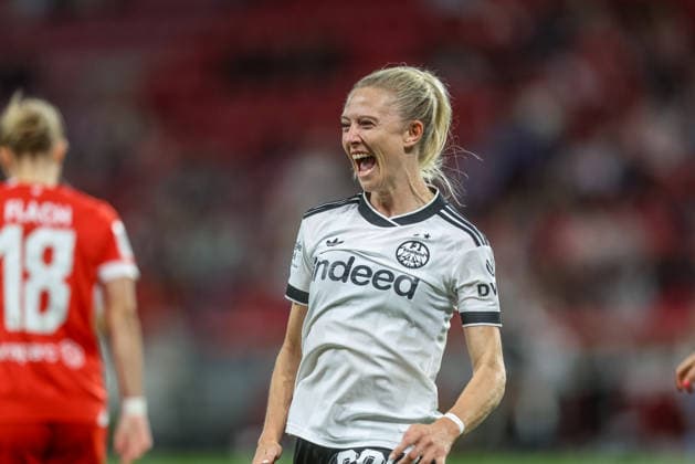 GER, Mainz, FSV Mainz 05 vs Eintracht Frankfurt, Google Pixel Frauen Bundesliga, Fussball, DFB, Spielzeit 2026 2027, MEWA Arena, 5. Spieltag im Bild: Rebecka Blomqvist (Eintracht Frankfurt Frauen 28), Tor, Jubel und Freude, Emotionen, 3:2 DFB DFL REGULATIONS PROHIBIT ANY USE OF PHOTOGRAPHS AS IMAGE SEQUENCES AND OR QUASI-VIDEO, 18.09.2026 Copyright: HMBxMedia HendrikxHamelau