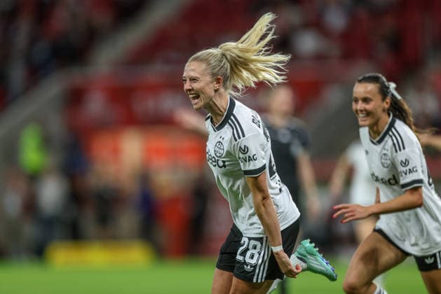 GER, Mainz, FSV Mainz 05 vs Eintracht Frankfurt, Google Pixel Frauen Bundesliga, Fussball, DFB, Spielzeit 2026 2027, MEWA Arena, 5. Spieltag im Bild: Rebecka Blomqvist (Eintracht Frankfurt Frauen 28), Tor, Jubel und Freude, Emotionen, 3:2 DFB DFL REGULATIONS PROHIBIT ANY USE OF PHOTOGRAPHS AS IMAGE SEQUENCES AND OR QUASI-VIDEO, 18.09.2026 Copyright: HMBxMedia HendrikxHamelau