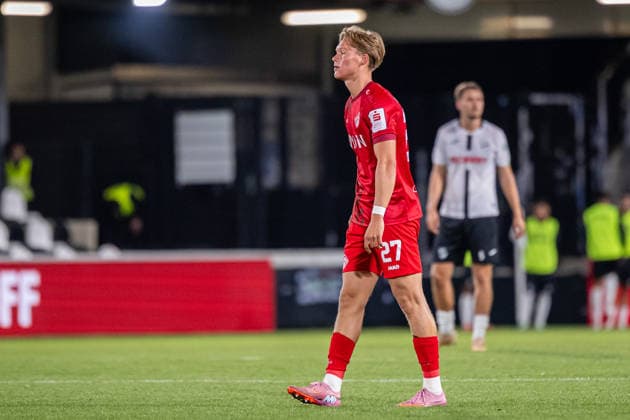 Xaver Kiefersauer (FC Wuerzburger Kickers, 27) reagiert enttaeuscht GER, SC Verl vs. FC Wuerzburger Kickers, Fussball, 3. Liga, 7. Spieltag, Spielzeit 2026 2027, 18.09.2026 DFL Regulations prohibit any use of photographers as image sequences and or quasi-video. GER, SC Verl vs. FC Wuerzburger Kickers, Fussball, 3. Liga, 7. Spieltag, Spielzeit 2026 2027, 18.09.2026 Verl Copyright: xEibner-Pressefoto JanxRollingerx EP_JSK