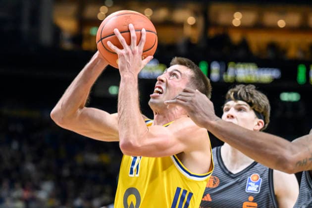 im Bild v.l.: Joe Wieskamp (ALBA, 11), GER, Berlin, Basketball, Alba Berlin und den Niners Chemnitz, BBL Auftakt, Auftaktspiel, in der UBER Arena, 18.09.2026, Copyright: HMBxMedia UwexKoch