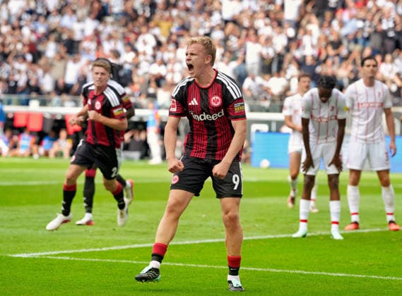 Jonathan Burkardt (Eintracht Frankfurt, 9) jubelt nach seinem Tor. GER, Eintracht Frankfurt vs SC Freiburg, 1. Bundesliga, 4. Spieltag, Saison 2026-27, Deutsche Bank Park, Frankfurt, 19.09.2026 DFL REGULATIONS PROHIBIT ANY USE OF PHOTOGRAPHS AS IMAGE SEQUENCES AND OR QUASI-VIDEO Eintracht Frankfurt vs SC Freiburg, 1. Bundesliga, 4. Spieltag, Saison 2026-27, 19.09.2026 Frankfurt am Main Copyright: xEibner-Pressefoto ScottxColemanx EP_SCN
