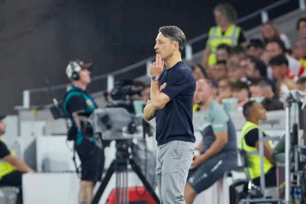 Niko Kovac (BVB Dortmund, Trainer), Mimik, Gesichtsausdruck, Emotion , Deutschland, Fussball, 1. Bundesliga, 4.Spieltag, 2026 2027, VfB Stuttgart vs. Borussia Dortmund, 19.09.2026, Stuttgart MHP Arena Deutschland Copyright: xGrantxHubbsx