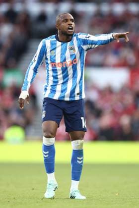 Frank Onyeka of Coventry City. Nottingham Forest v Coventry City, Premier League, Football, The City Ground, Nottingham, UK - 19 Sep 2026Nottingham The City Ground United Kingdom EDITORIAL USE ONLY No use with unauthorised audio, video, data, fixture lists, club league logos or live services. Online in-match use limited to 120 images, no video emulation. No use in betting, games or single club league player publications. Copyright: xRyanxBrowne Shutterstockx 17158587in