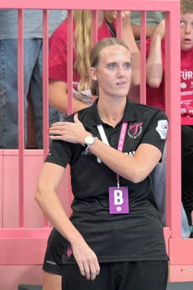Miriam Hirsch (TusSies Metzingen, Trainerin) TusSies Metzingen vs. Thueringer HC , Handball, Alsco HBF, 04..Ligaspieltag, Saison 2026 2027, 19.09.2026 TusSies Metzingen vs. Thueringer HC , Handball, Alsco HBF, 04..Ligaspieltag, Saison 2026 2027, 19.09.2026 Tuebingen Copyright: xEibner-Pressefotox EP_TBR