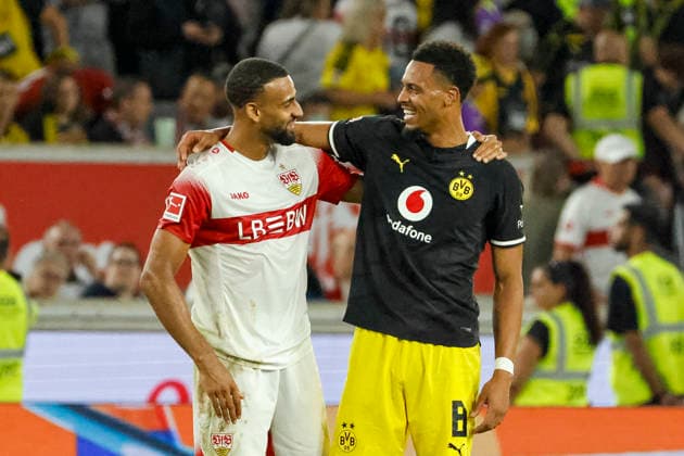 Josha Vagnoman (VfB Stuttgart, 04) und Felix Nmecha (BVB Dortmund, 08) nach dem Spiel , Deutschland, Fussball, 1. Bundesliga, 4.Spieltag, 2026 2027, VfB Stuttgart vs. Borussia Dortmund, 19.09.2026, Stuttgart MHP Arena Deutschland Copyright: xGrantxHubbsx