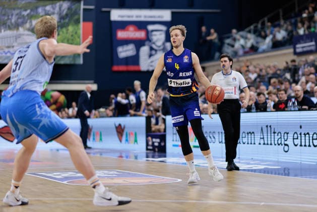B. Kraushaar (PHOENIX HAGEN, 04), Rostock Seawolves vs. Phoenix Hagen, Basketball, BBL 2026 2027 easyCredit Basketball Bundesliga, 1. Spieltag, Spielzeit 2026 2027, 19.09.2026 Rostock Seawolves vs. Phoenix Hagen, Basketball, BBL 2026 2027 easyCredit Basketball Bundesliga, 1. Spieltag, Spielzeit 2026 2027, 19.09.2026 Groter Pohl Copyright: xEibner-Pressefoto DenverxEhrlichx EP_DEH