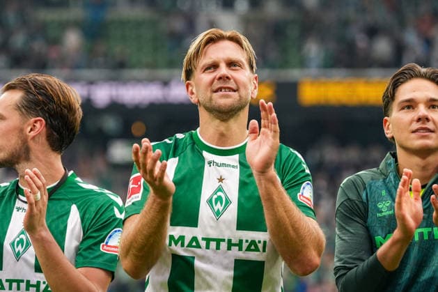 Niklas Füllkrug (Werder Bremen, 10) Applaus, Gesichtsausdruck, Emotion, Mimik, Deutschland: Fussball, Bundesliga, Saison 2026 27, 4. Spieltag, 19.09.2026, Werder Bremen vs FC Augsburg, Weserstadion (Bremen) Copyright: xLeonxFrickx