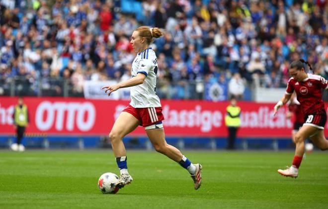 20.09.2026, xcex, GER, Hamburg, Volksparkstadion, Frauenfussball, 1. Bundesliga, DIE LIGA, Google Pixel Frauen-Bundesliga Saison 2026 2027, Spieltag 5, HSV, FCN, Hamburger SV - 1. FC Nuernberg, Carla Morich (HSV) DFL regulations prohibit any use of photographs as image sequences and or quasi-video