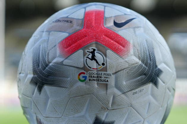 Ball, Spielball, Nike , Deutschland, Fussball, GooglePixel Frauen-Bundesliga, 5.Spieltag, 2026 2027, SC Freiburg vs. Bayer 04 Leverkusen, 20.09.2026, Dreisamstadion, Freiburg Freiburg Dreisamstadion Baden-Wuerttemberg Deutschland Copyright: xArnexAmbergx