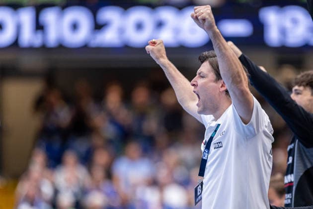 Johannes Sellin (HC Erlangen, Trainer) jubelt GER, TBV Lemgo Lippe vs. HC Erlangen, Handball, 1. Bundesliga, 5. Spieltag, Spielzeit 2026 2027, 20.09.2026 GER, TBV Lemgo Lippe vs. HC Erlangen, Handball, 1. Bundesliga, 5. Spieltag, Spielzeit 2026 2027, 20.09.2026 Lemgo Copyright: xEibner-Pressefoto JanxRollingerx EP_JSK
